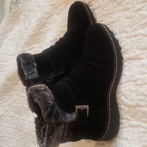 Baretraps Fur Lined Black Boots